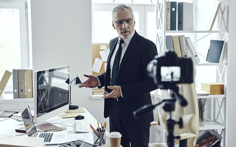 CEO Content: como a estratégia que transforma líderes em influenciadores gera conexão autêntica com o público